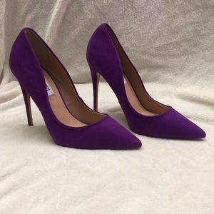 Steve Madden Daisie Purple Suede Pointed Toe Pumps size 7